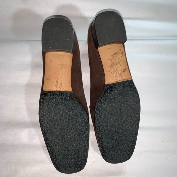 SALVATORE FERRAGAMO size 7B brown suede LOAFERS - Picture 10 of 12